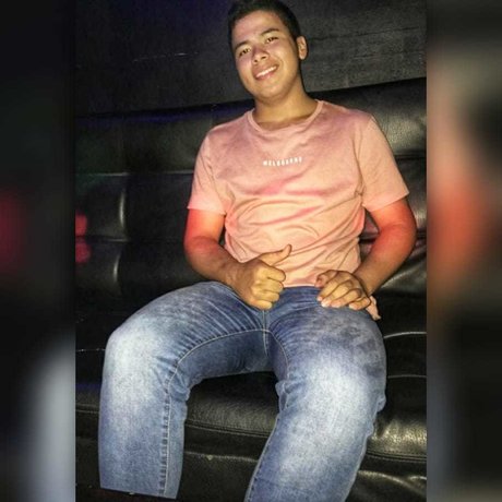 Foto desnuda filtrada de OnlyFans de Julian Rua