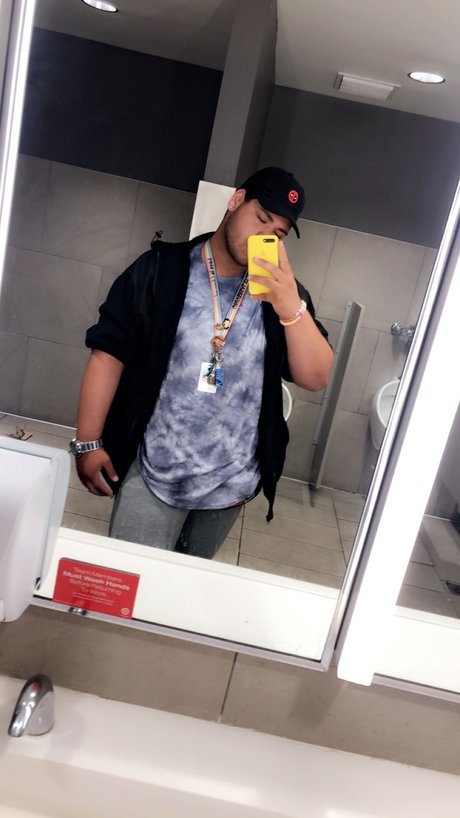 Foto desnuda filtrada de OnlyFans de Joe