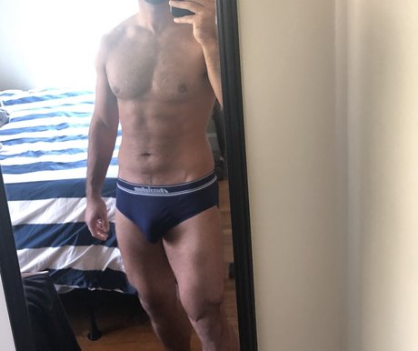 Foto desnuda filtrada de OnlyFans de P