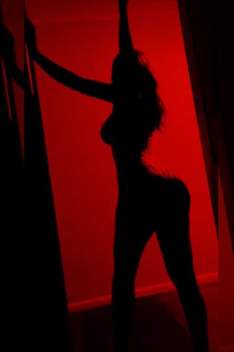 Foto desnuda filtrada de OnlyFans de R O S I E