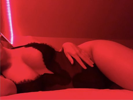 Foto desnuda filtrada de OnlyFans de Rose