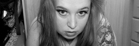 Foto desnuda filtrada de OnlyFans de Sambuca Sparkles