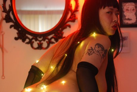 Foto desnuda filtrada de OnlyFans de Pink Chains