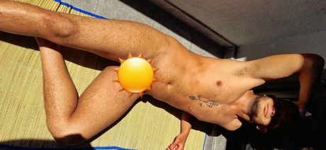 Foto desnuda filtrada de OnlyFans de Ken