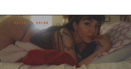 Foto desnuda filtrada de OnlyFans de Sage
