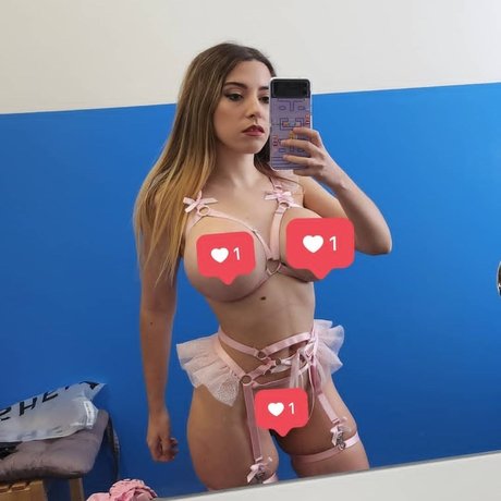 Foto desnuda filtrada de OnlyFans de  Safira Yakkuza 