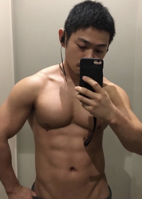 Ryota Vip Top 21