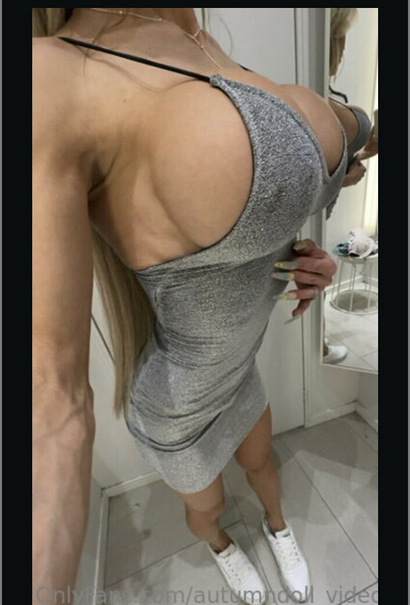 Foto desnuda filtrada de OnlyFans de Autumndoll