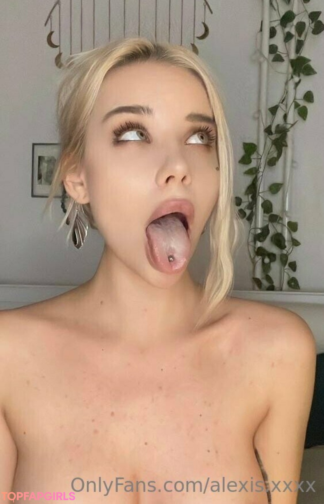 Foto desnuda filtrada de OnlyFans de Alexisxxxx #101 Foto desnuda filtrada de OnlyFans de Alexisxxxx #101