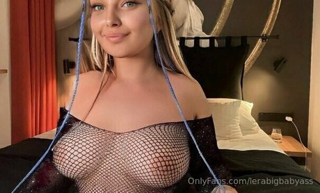 Foto desnuda filtrada de OnlyFans de Lerabigbabyass