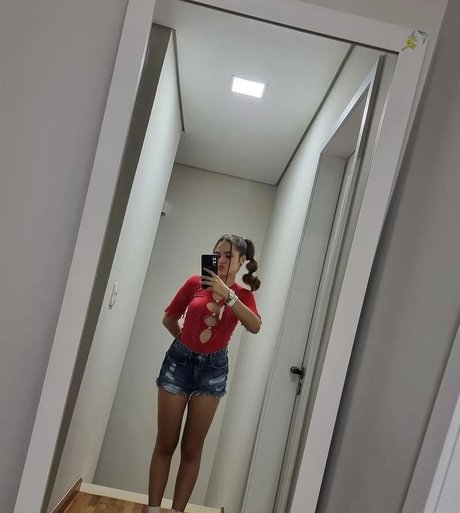 Foto desnuda filtrada de OnlyFans de Maisa Silva