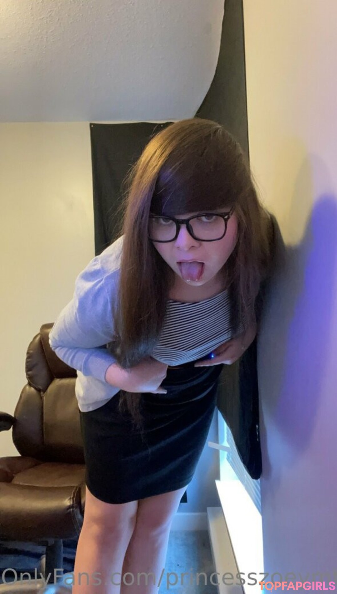 Foto desnuda filtrada de OnlyFans de Princesszoeymtf #4 Foto desnuda filtrada de OnlyFans de Princesszoeymtf #4