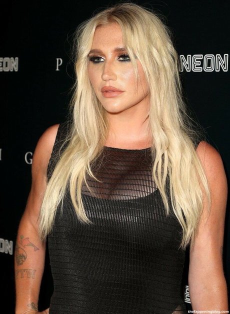 KeshaRose