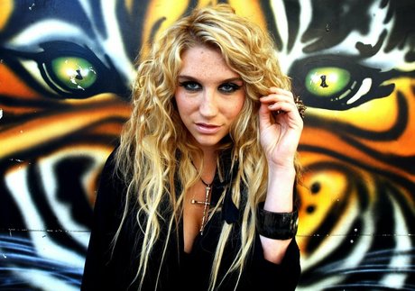 KeshaRose