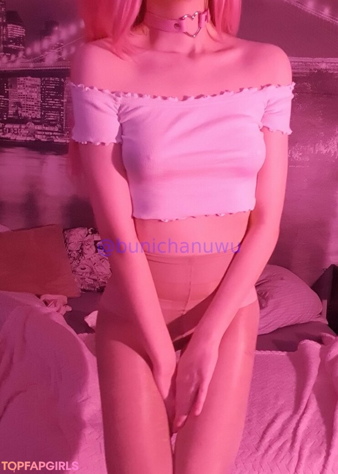 Foto desnuda filtrada de OnlyFans de Bunichanuwuu #24 Foto desnuda filtrada de OnlyFans de Bunichanuwuu #24