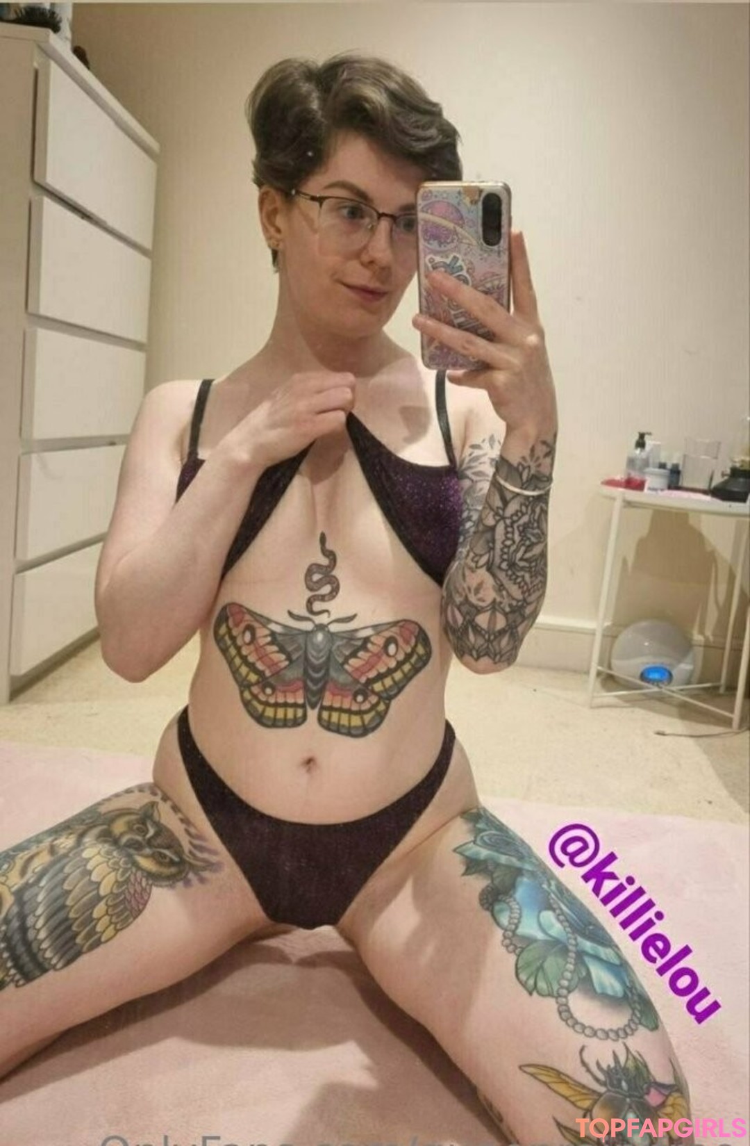 Foto desnuda filtrada de OnlyFans de Queenrainifree #56 Foto desnuda filtrada de OnlyFans de Queenrainifree #56