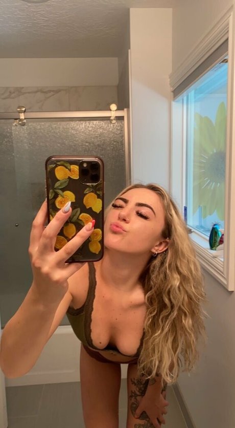 Caitlynbabyxx