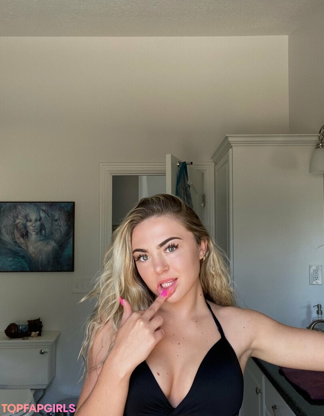 Foto desnuda filtrada de OnlyFans de Caitlynbabyxx #37 Foto desnuda filtrada de OnlyFans de Caitlynbabyxx #37