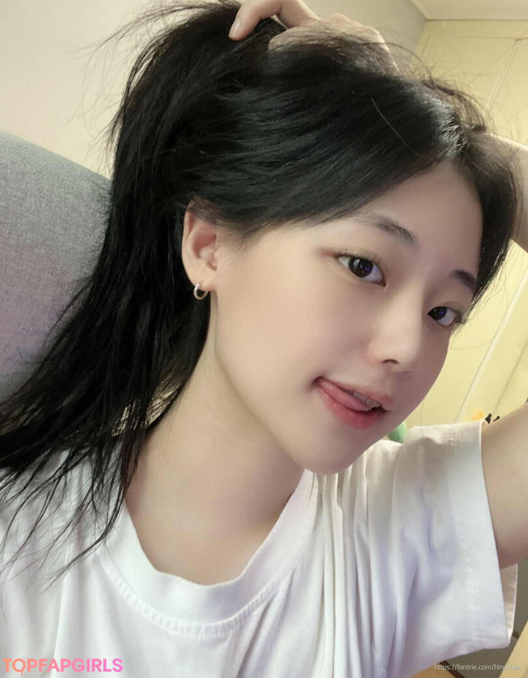 Foto desnuda filtrada de OnlyFans de Hinachan01 #55 Foto desnuda filtrada de OnlyFans de Hinachan01 #55