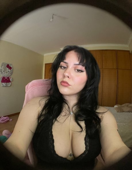 Foto desnuda filtrada de OnlyFans de Wluvangela