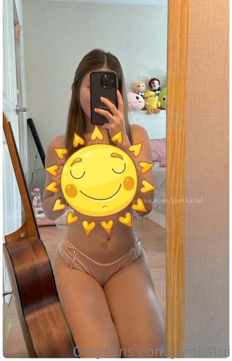 Foto desnuda filtrada de OnlyFans de Katuuui