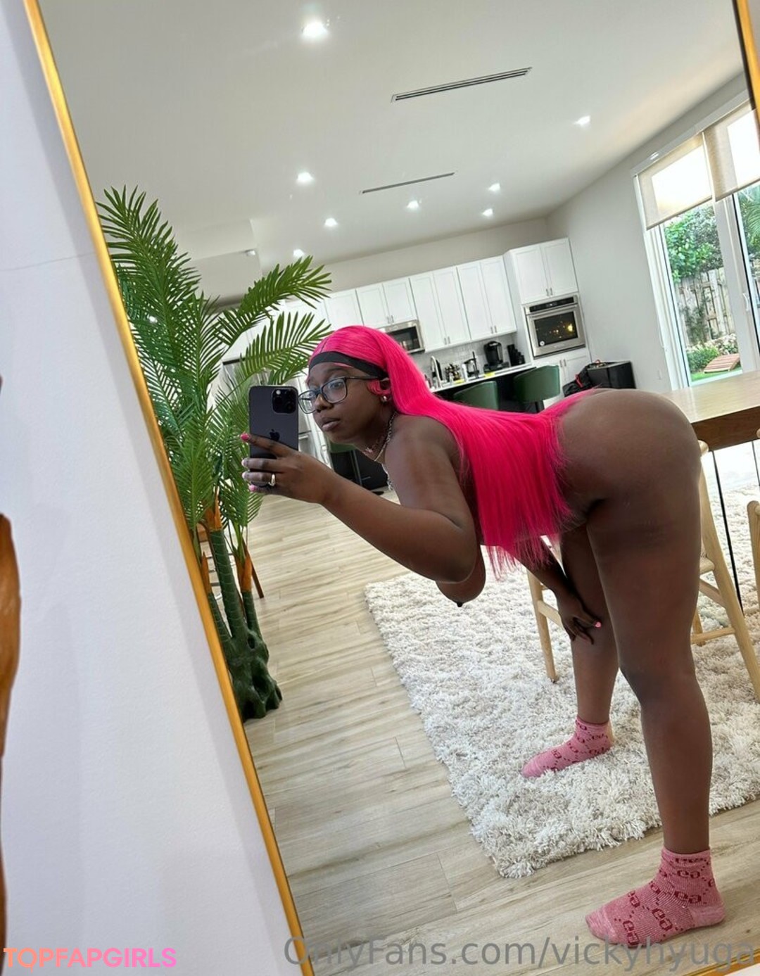 Foto desnuda filtrada de OnlyFans de Vickyhyuga #213 Foto desnuda filtrada de OnlyFans de Vickyhyuga #213