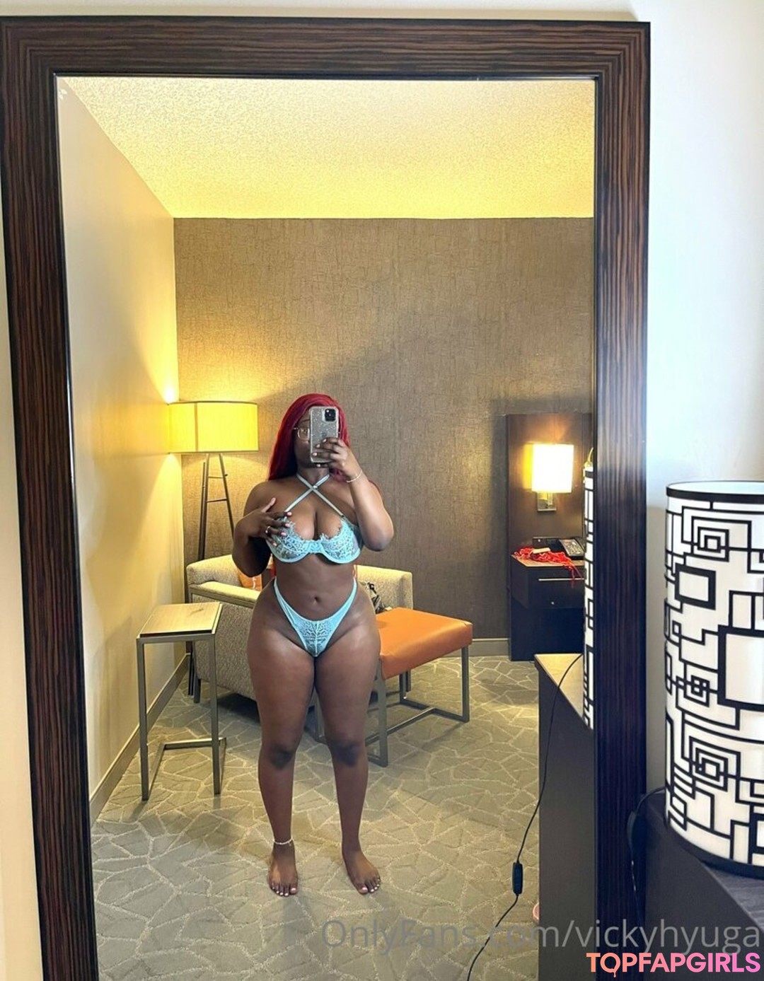 Foto desnuda filtrada de OnlyFans de Vickyhyuga #69 Foto desnuda filtrada de OnlyFans de Vickyhyuga #69