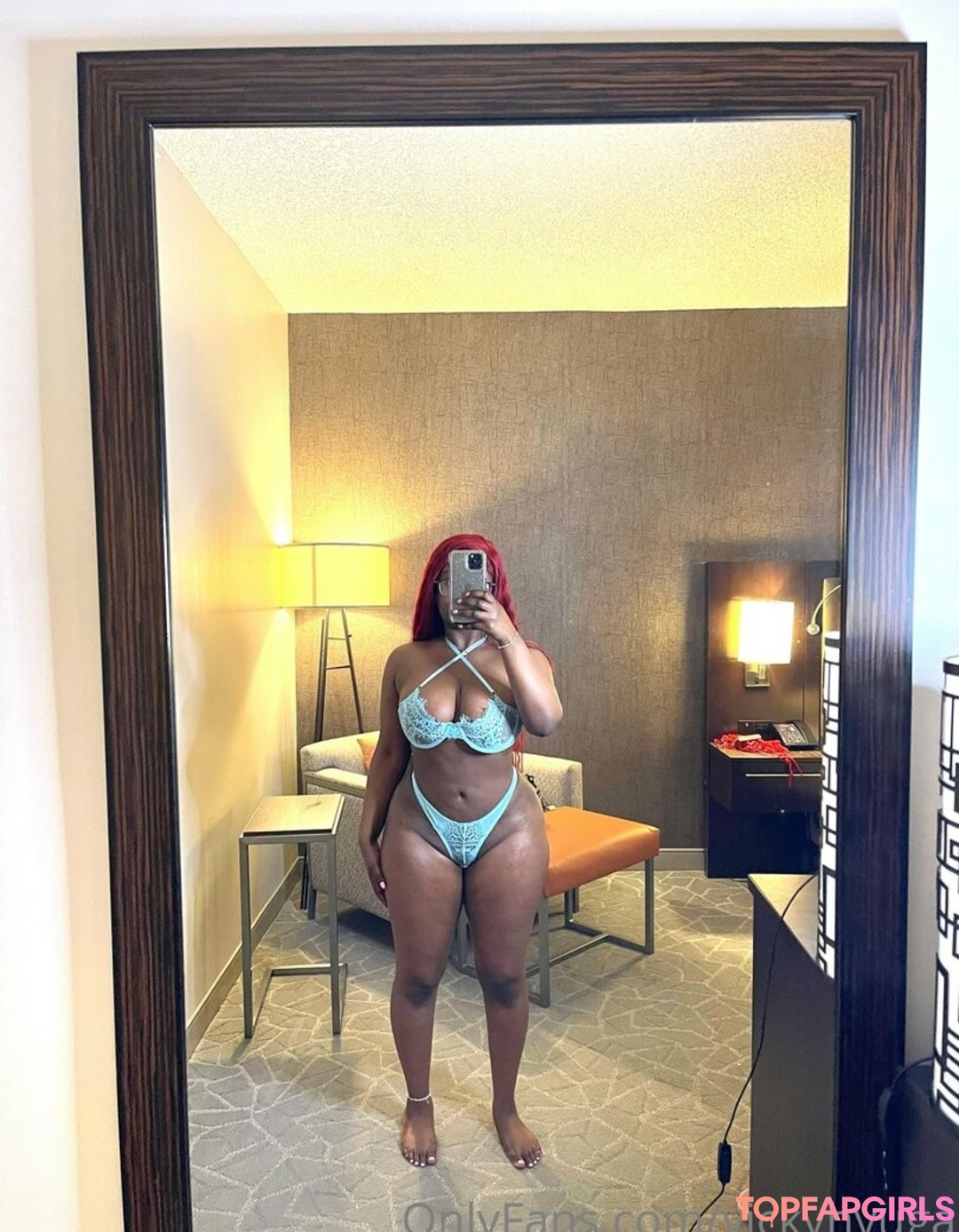 Foto desnuda filtrada de OnlyFans de Vickyhyuga #70 Foto desnuda filtrada de OnlyFans de Vickyhyuga #70