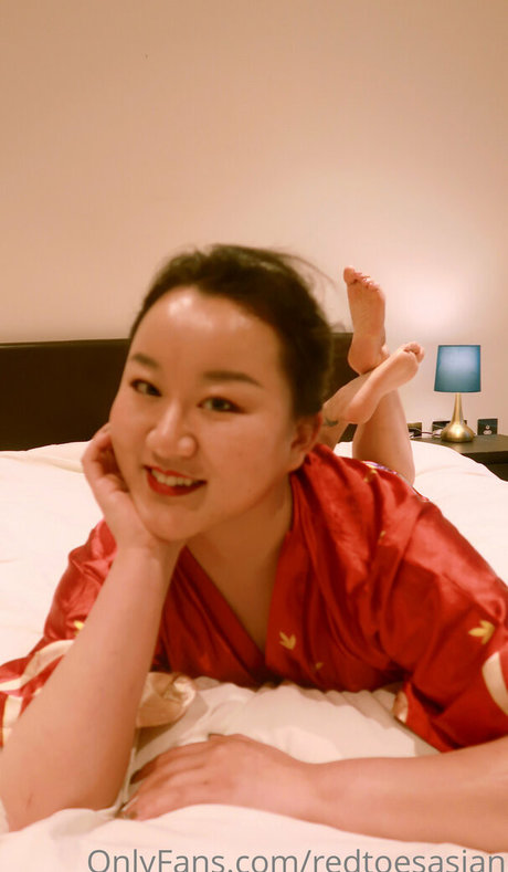 Redtoesasian