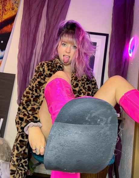 Lilpinkalien