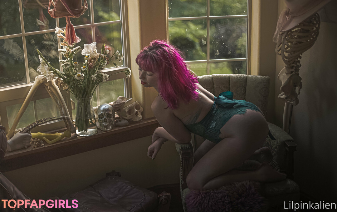 Foto desnuda filtrada de OnlyFans de Lilpinkalien #562 Foto desnuda filtrada de OnlyFans de Lilpinkalien #562