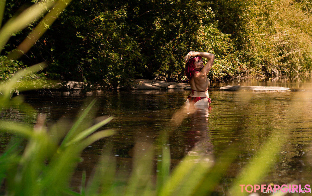 Foto desnuda filtrada de OnlyFans de Lilpinkalien #765 Foto desnuda filtrada de OnlyFans de Lilpinkalien #765