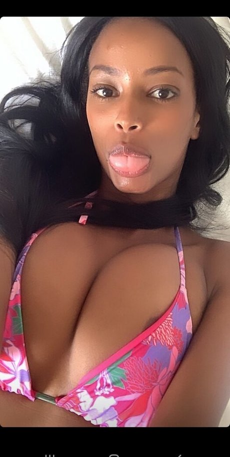 Foto desnuda filtrada de OnlyFans de Tami Takala