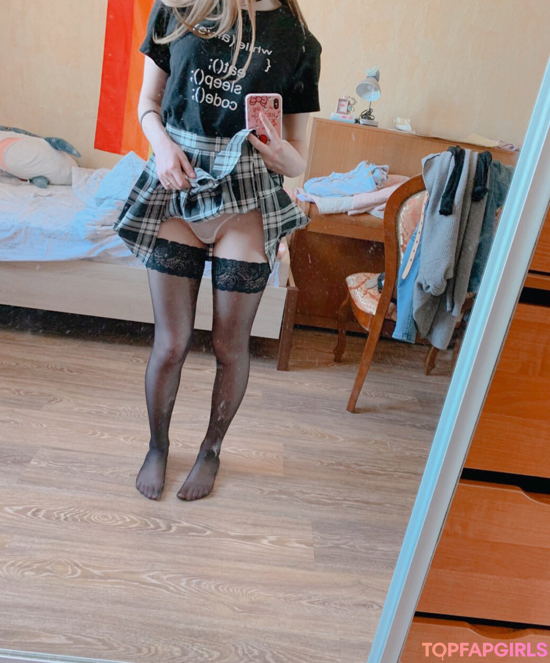 Foto desnuda filtrada de OnlyFans de Tanya Kruit #125 Foto desnuda filtrada de OnlyFans de Tanya Kruit #125