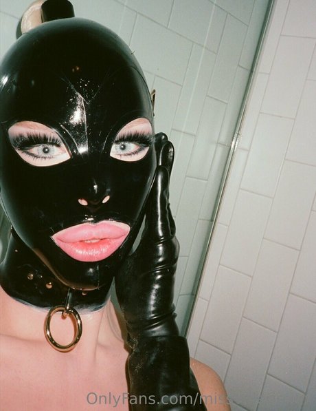 Foto desnuda filtrada de OnlyFans de Missvaleriexxx