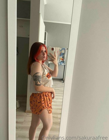Foto desnuda filtrada de OnlyFans de Sakuraafree