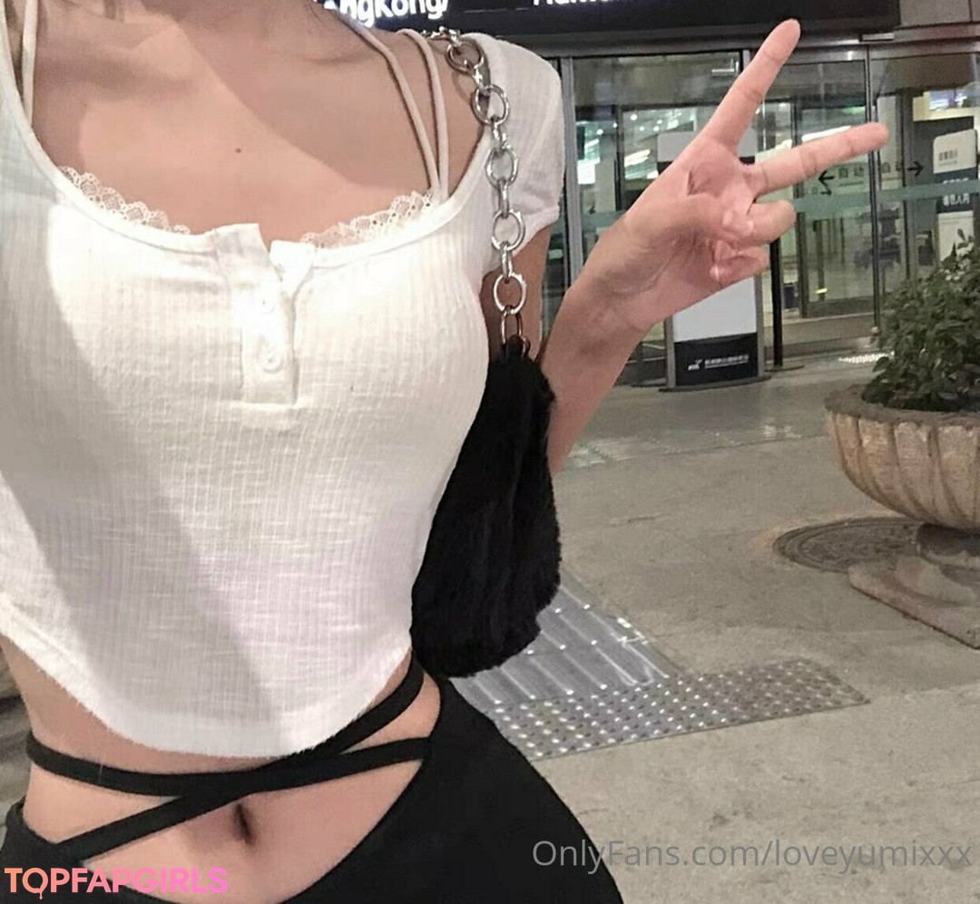 Foto desnuda filtrada de OnlyFans de Loveyumixxx #14 Foto desnuda filtrada de OnlyFans de Loveyumixxx #14