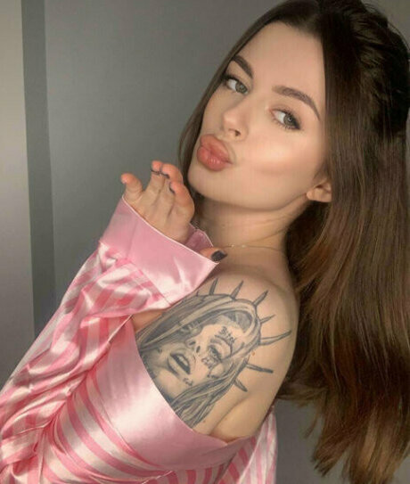 Foto desnuda filtrada de OnlyFans de Kirakirraa