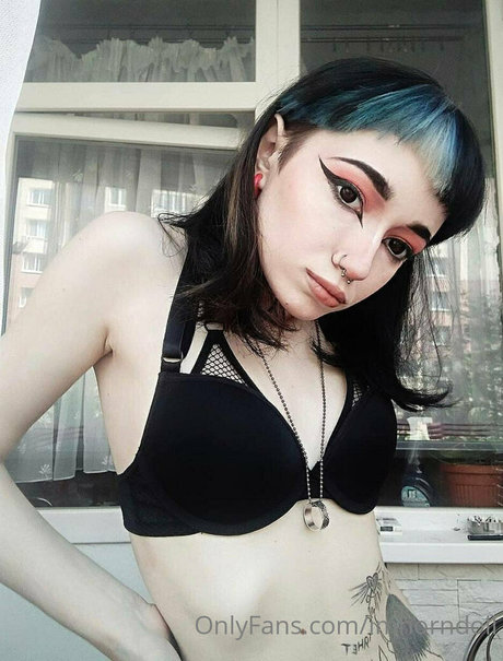 Foto desnuda filtrada de OnlyFans de Imhorndoll