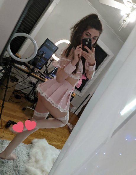 Foto desnuda filtrada de OnlyFans de Kirachats