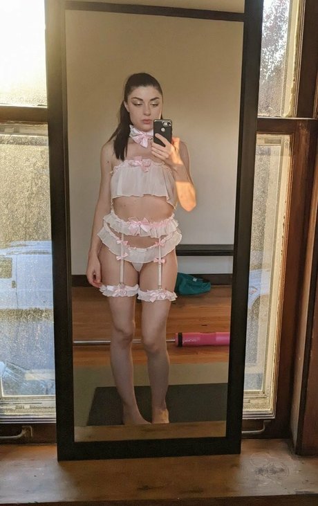 Foto desnuda filtrada de OnlyFans de Kirachats