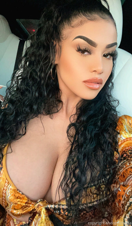 Sheismichaela