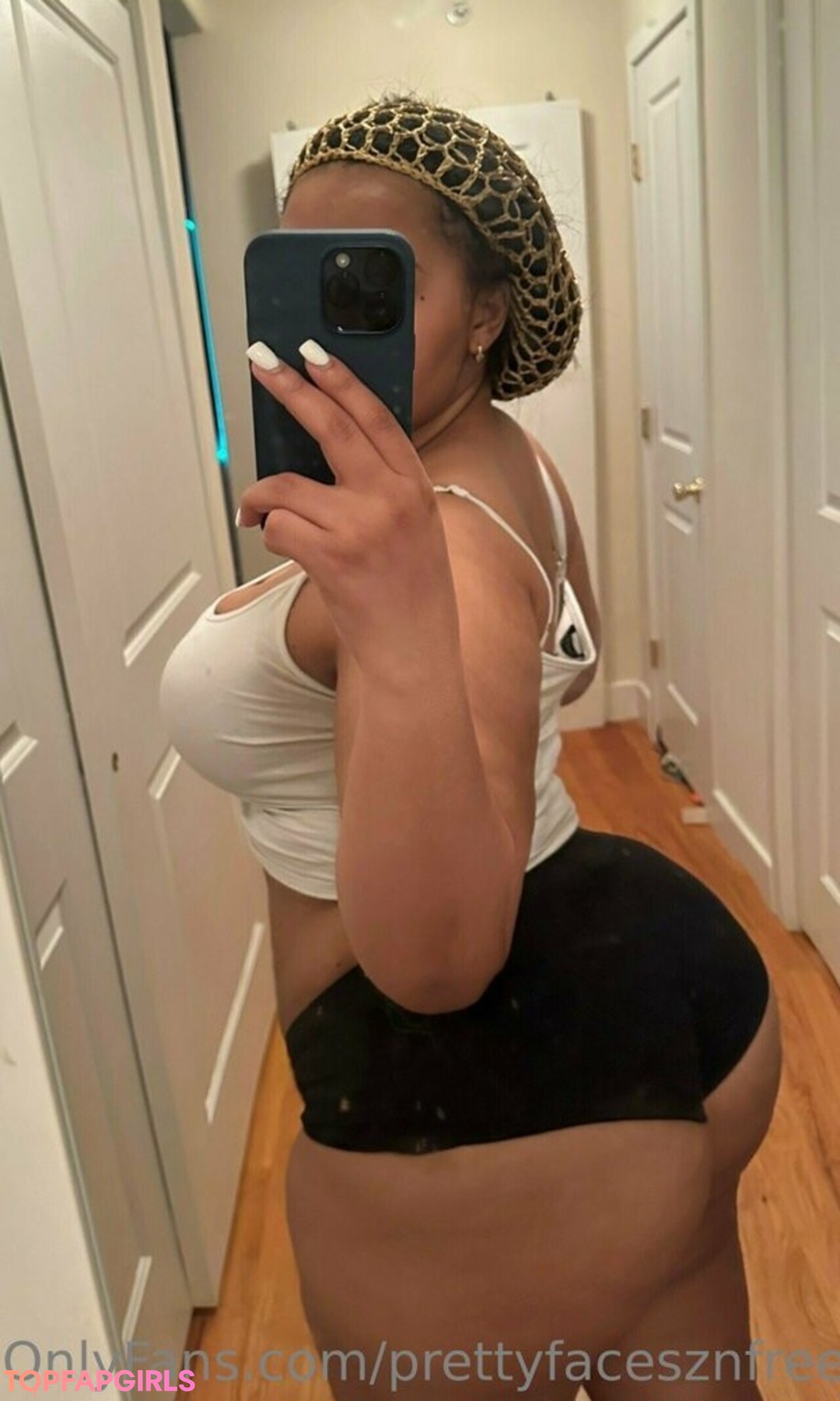 Foto desnuda filtrada de OnlyFans de Prettyfacesznfree #27 Foto desnuda filtrada de OnlyFans de Prettyfacesznfree #27