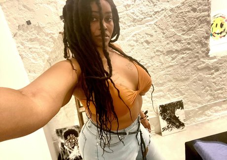 Bigbootytechnerd