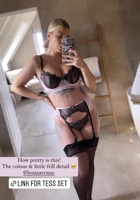Foto desnuda filtrada de OnlyFans de Olivia Buckland