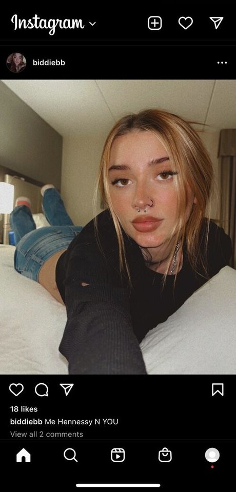 Foto desnuda filtrada de OnlyFans de Biddiebb