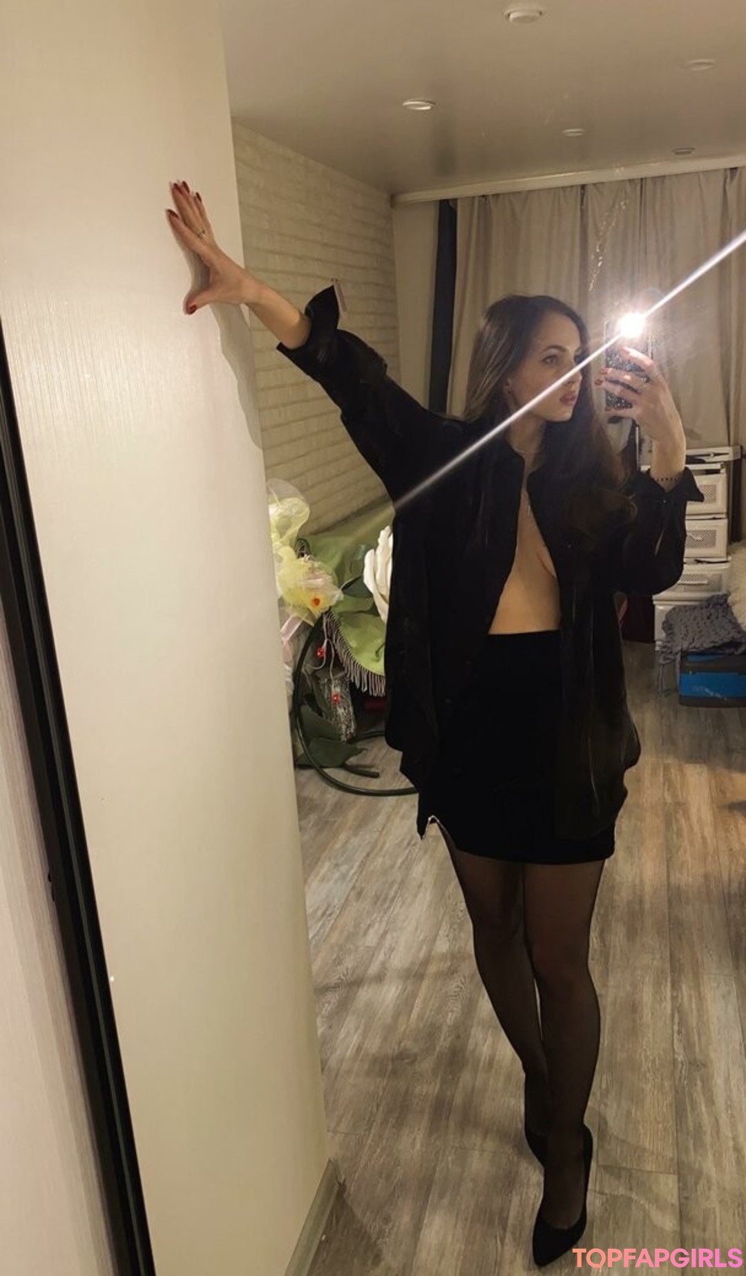 Foto desnuda filtrada de OnlyFans de Sunshine13 #138 Foto desnuda filtrada de OnlyFans de Sunshine13 #138