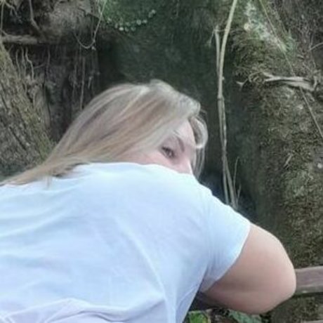 Foto desnuda filtrada de OnlyFans de Julia Von Muhlen