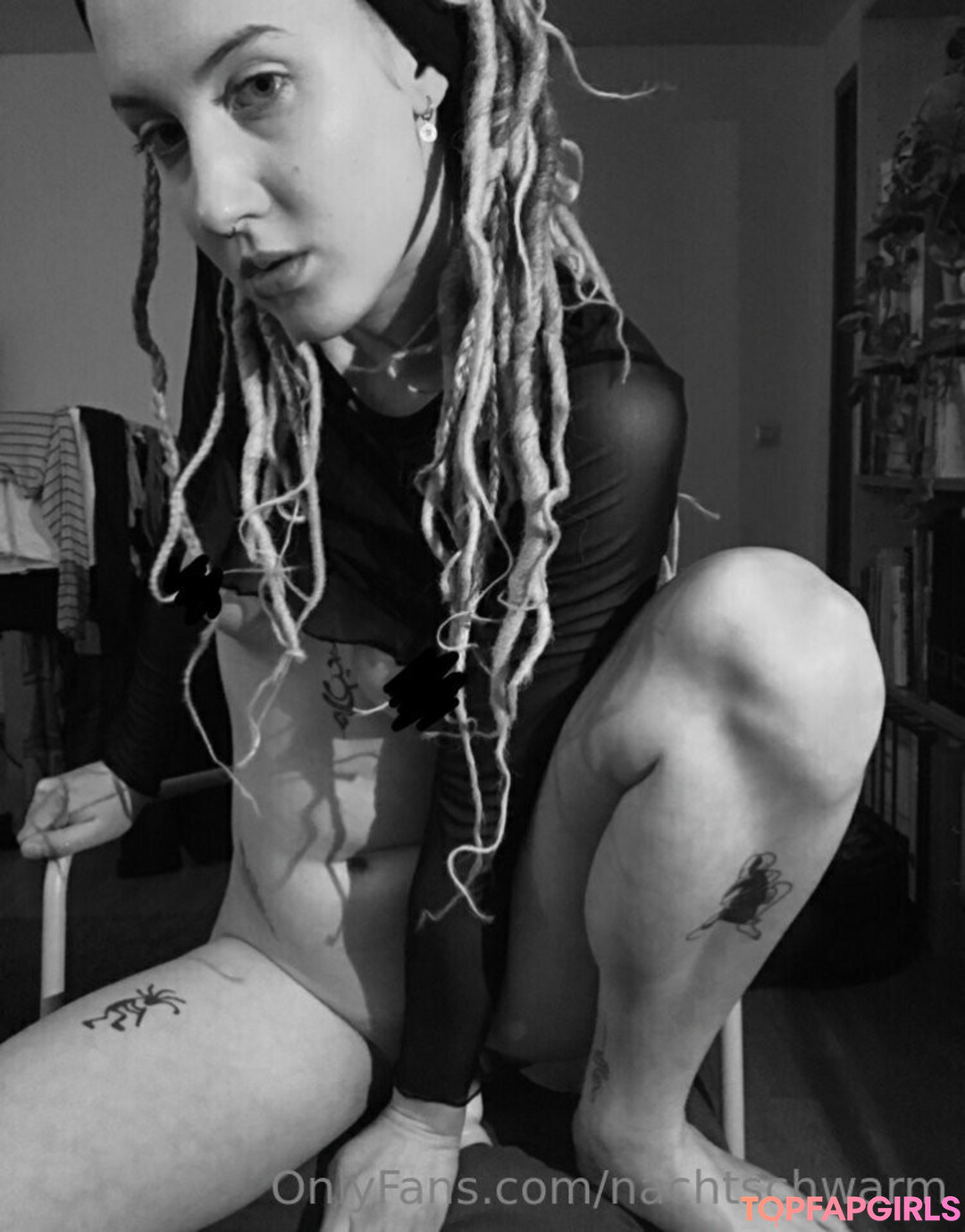 Foto desnuda filtrada de OnlyFans de Nachtschwarm #32 Foto desnuda filtrada de OnlyFans de Nachtschwarm #32