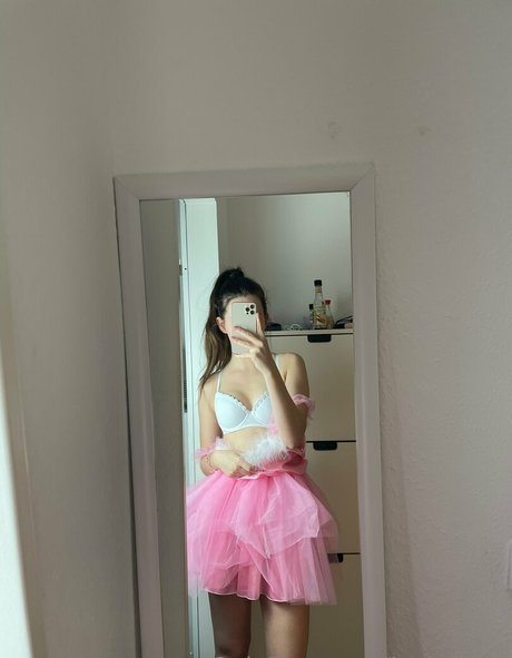 Leyla_free